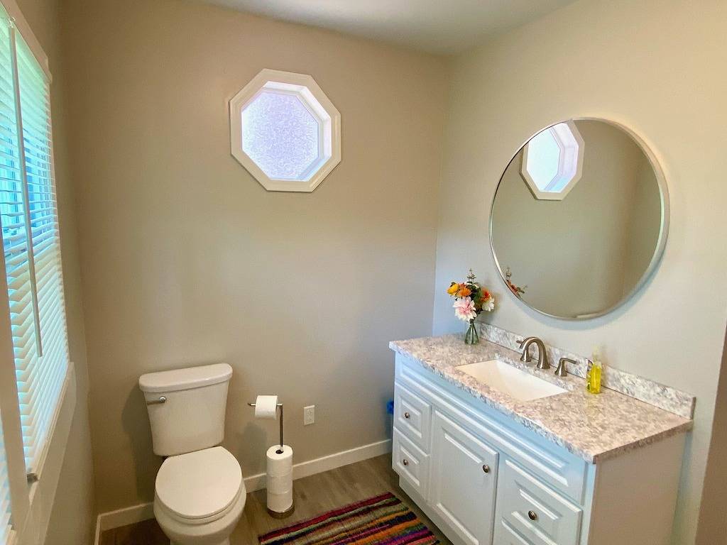 Cozy Cincinnati Home Located Just Minutes from Downtown, Stadiums, and More! in Cincinnati, Hamilton County (OH)