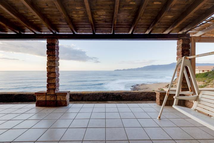 Ferienhaus mit Meerblick für 7 Personen, mit Balkon und Garten