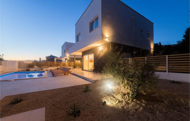 Dom dla 10 osób, zwierzęta dozwolone w Pag (Wyspa)