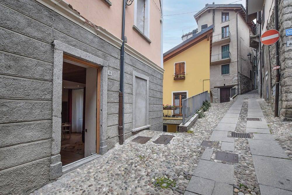 Ganze Wohnung, Awesome apartment in Edolo with Wifi in Edolo (Dorf), Edolo