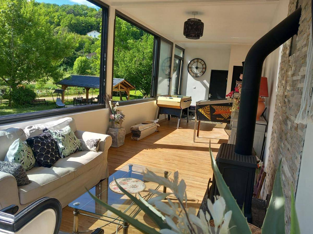 Four-Bedroom House in Lalinde, Périgord Pourpre