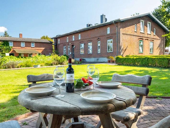 Ferienhaus für 4 Personen, mit Garten