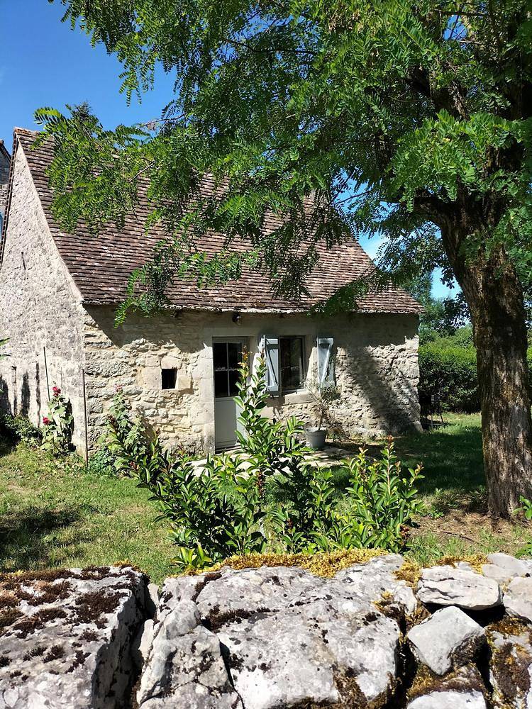 Gîte für 3 Personen mit Garten in Gramat, Quercy