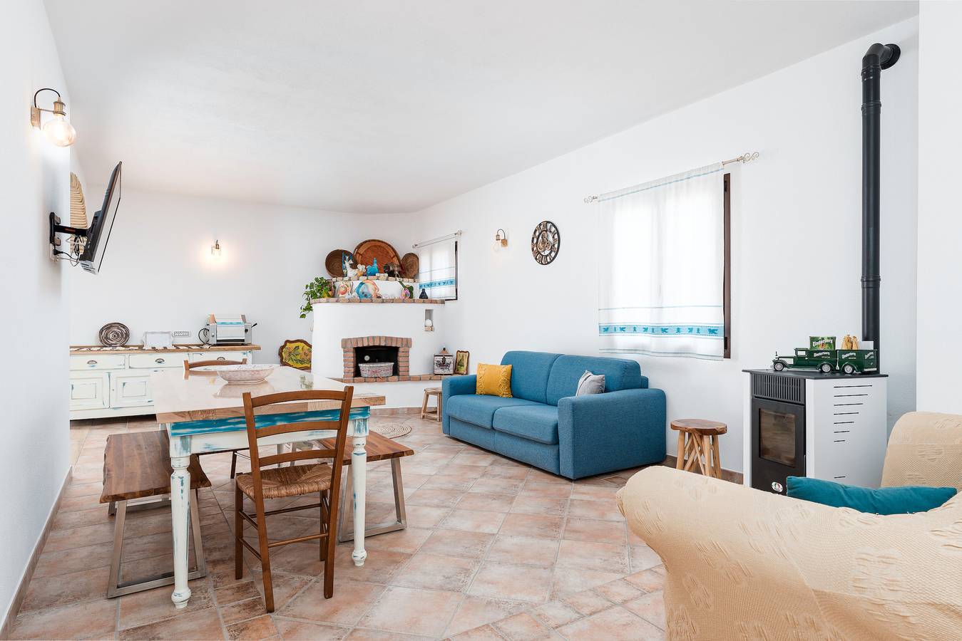 Apartamento entero, Apartamento 'Le Pavoncelle' con jardín privado, Wi-Fi y aire acondicionado in Dorgali, Golfo de Orosei