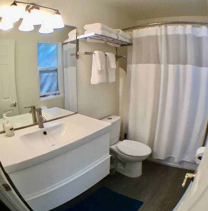 Beach rental for 6 people, with pool and balcony in La Jolla