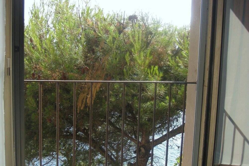 Gegenüber...nichts als das Meer in Carqueiranne, Mittelmeerküste (Frankreich)
