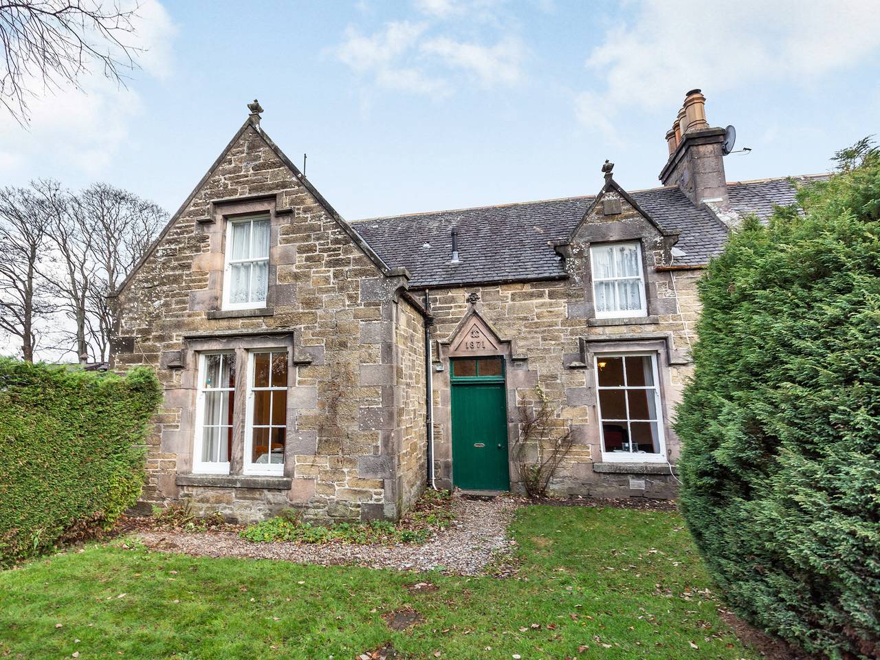 Isla Bank Cottage in Moray
