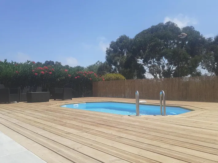 Chalet para 8 personas, con jardín además de vistas y piscina - 1