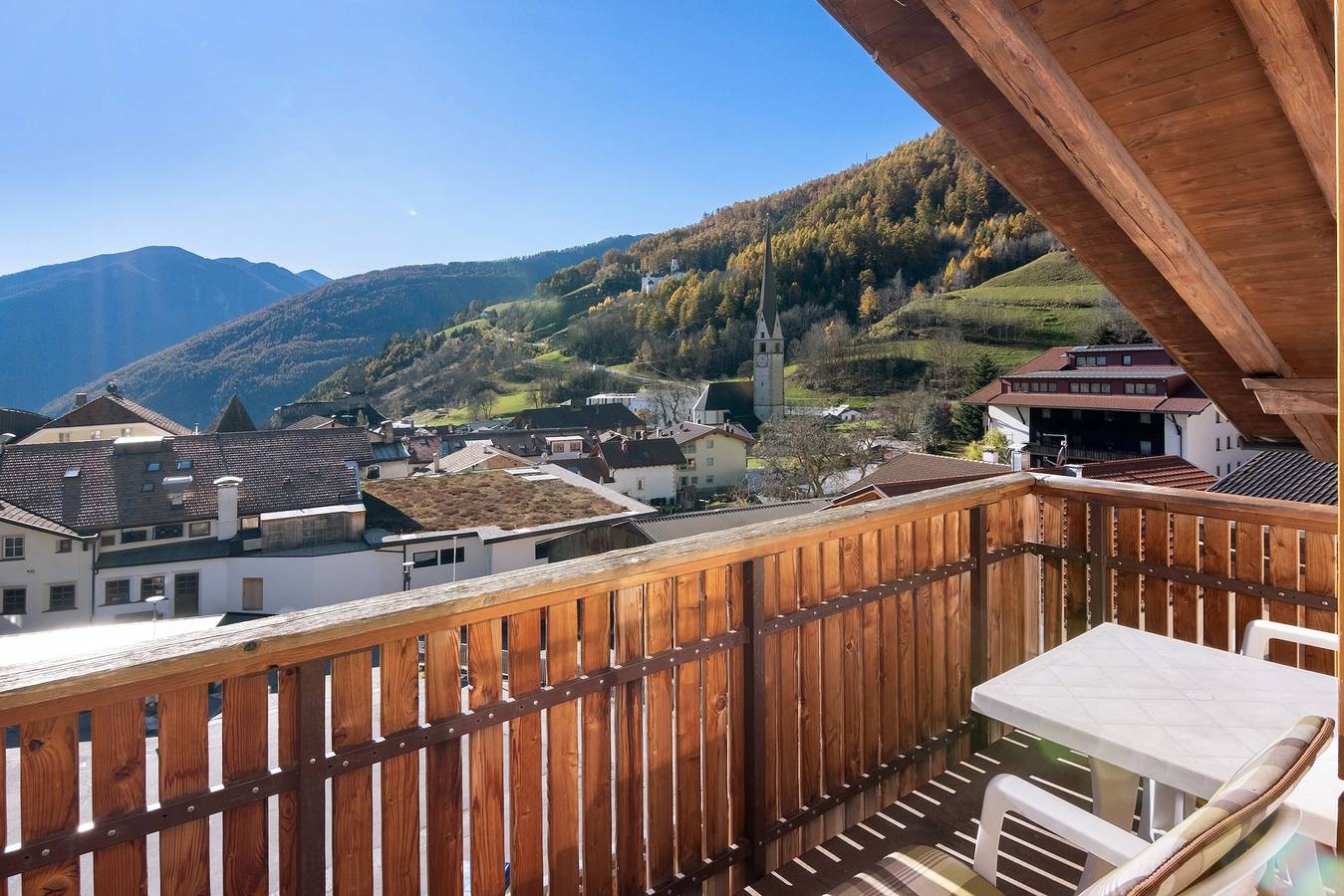Ganze Wohnung, Ferienwohnung 'Haus Peer C5' mit Bergblick, Balkon und Wi-Fi in Burgeis, Mals