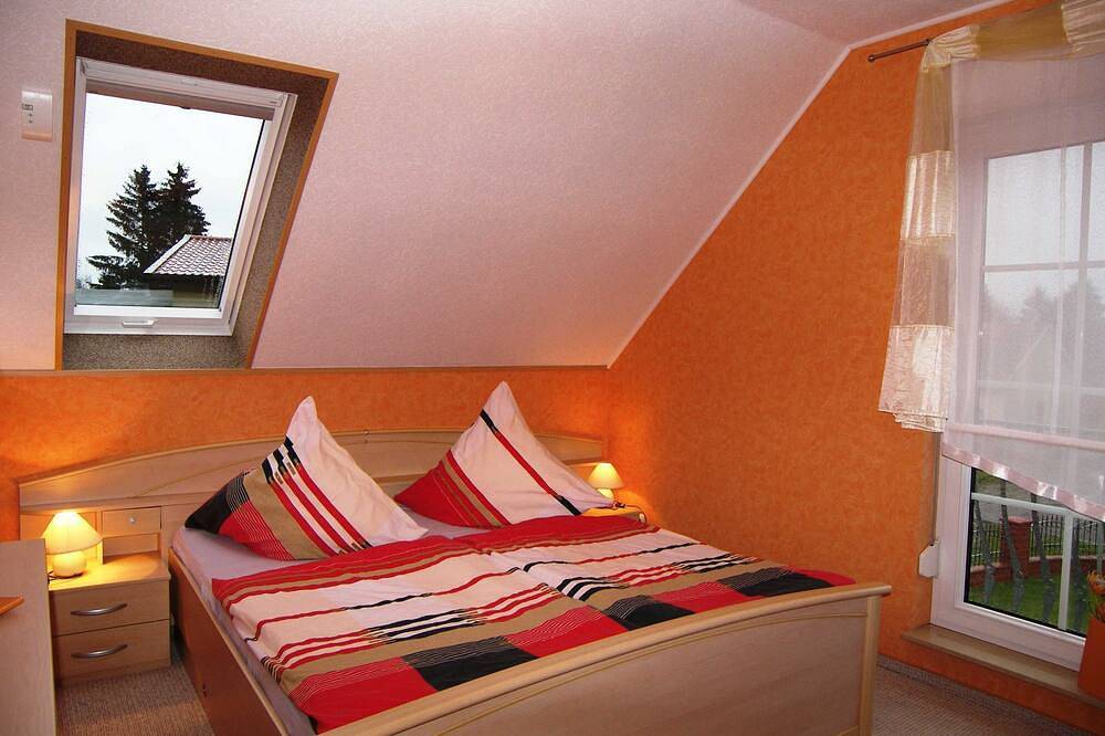 Entire apartment, Main apartment - holiday apartments Kenklies in Hohendorf (bei Wolgast), Wolgast