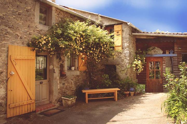 Gîte pour 6 personnes, avec jardin, animaux acceptés