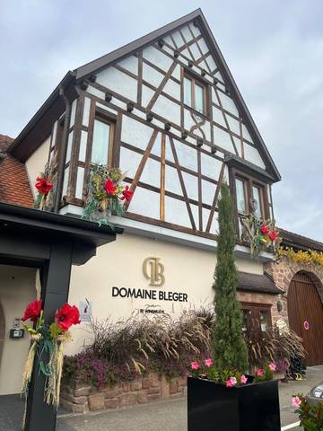 Gîte pour 2 personnes, avec vue et jardin à Saint-Hippolyte