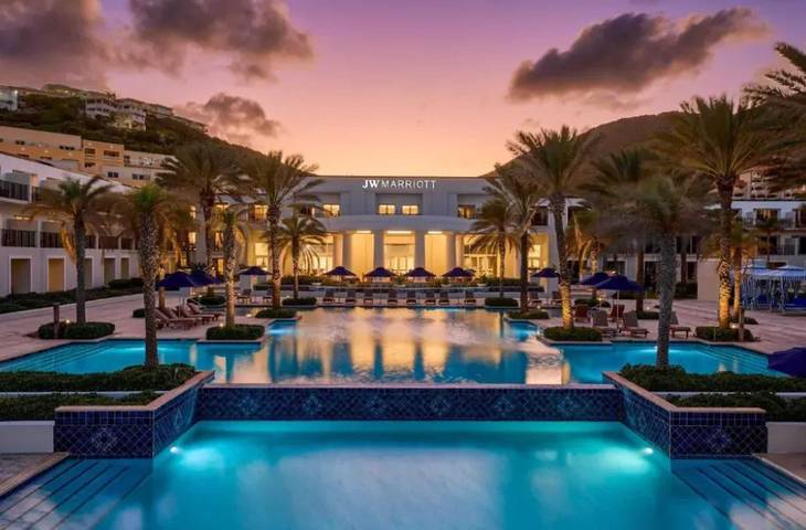 Gîte pour 8 personnes, avec piscine et terrasse dans Saint Martin - 2