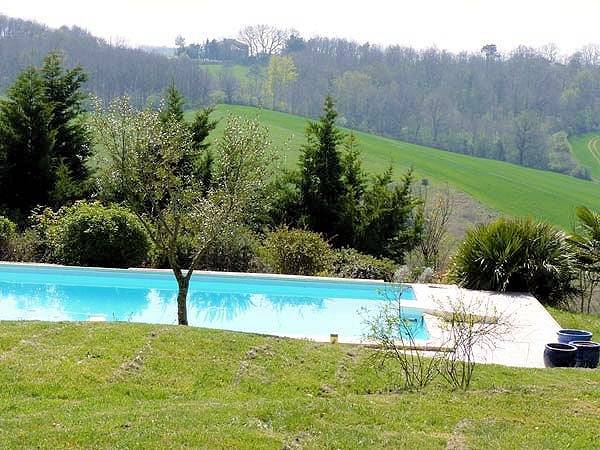 Le Fraysse, maison d’hôtes dans le Tarn - Aigue Marine in Montdurausse, Région d'Albi