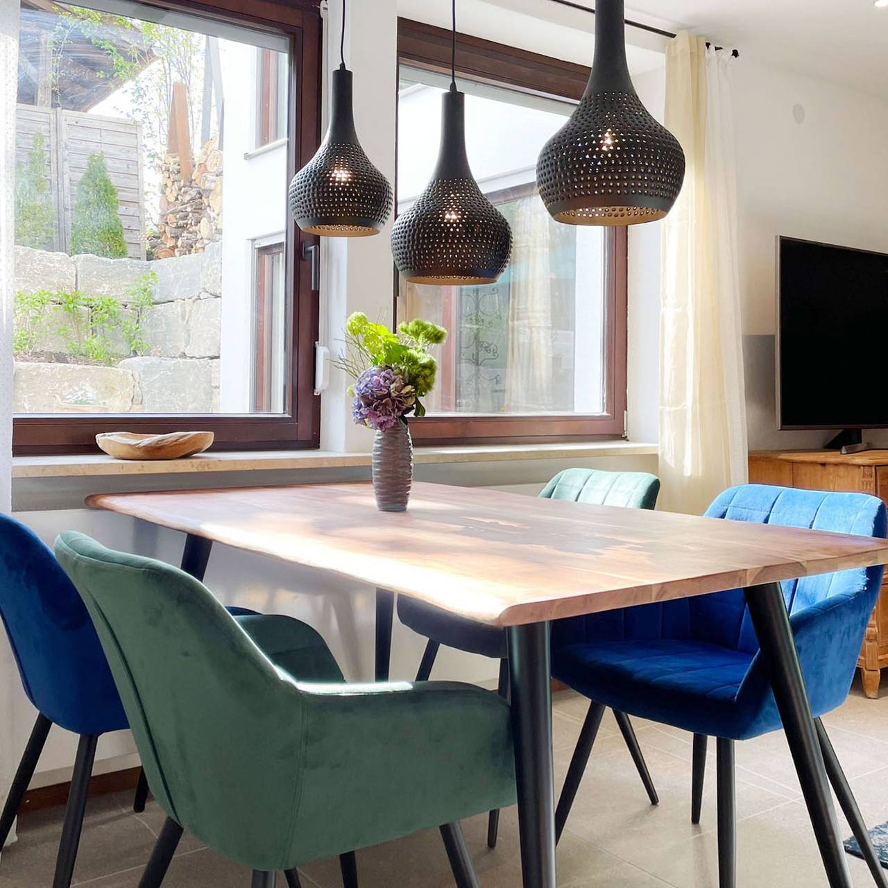 Ganze Ferienwohnung, Suite Bergblick in Hopfen am See, Bayerisch Schwaben