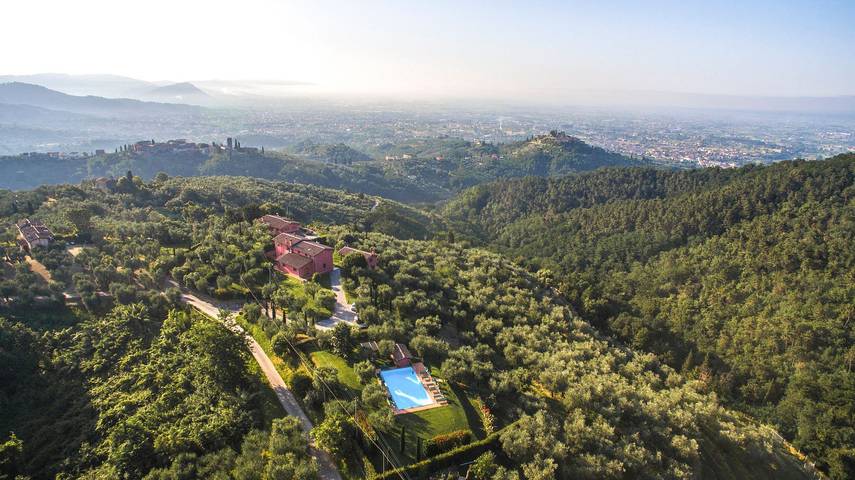 Villa für 10 Personen, mit Terrasse und Garten, mit Haustier - 1