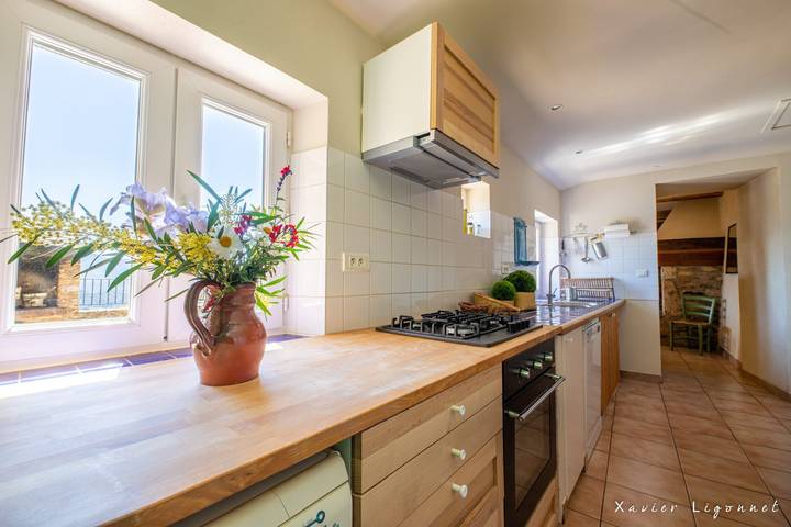 Gîte pour 10 personnes, avec piscine et terrasse dans l' Hérault - 2