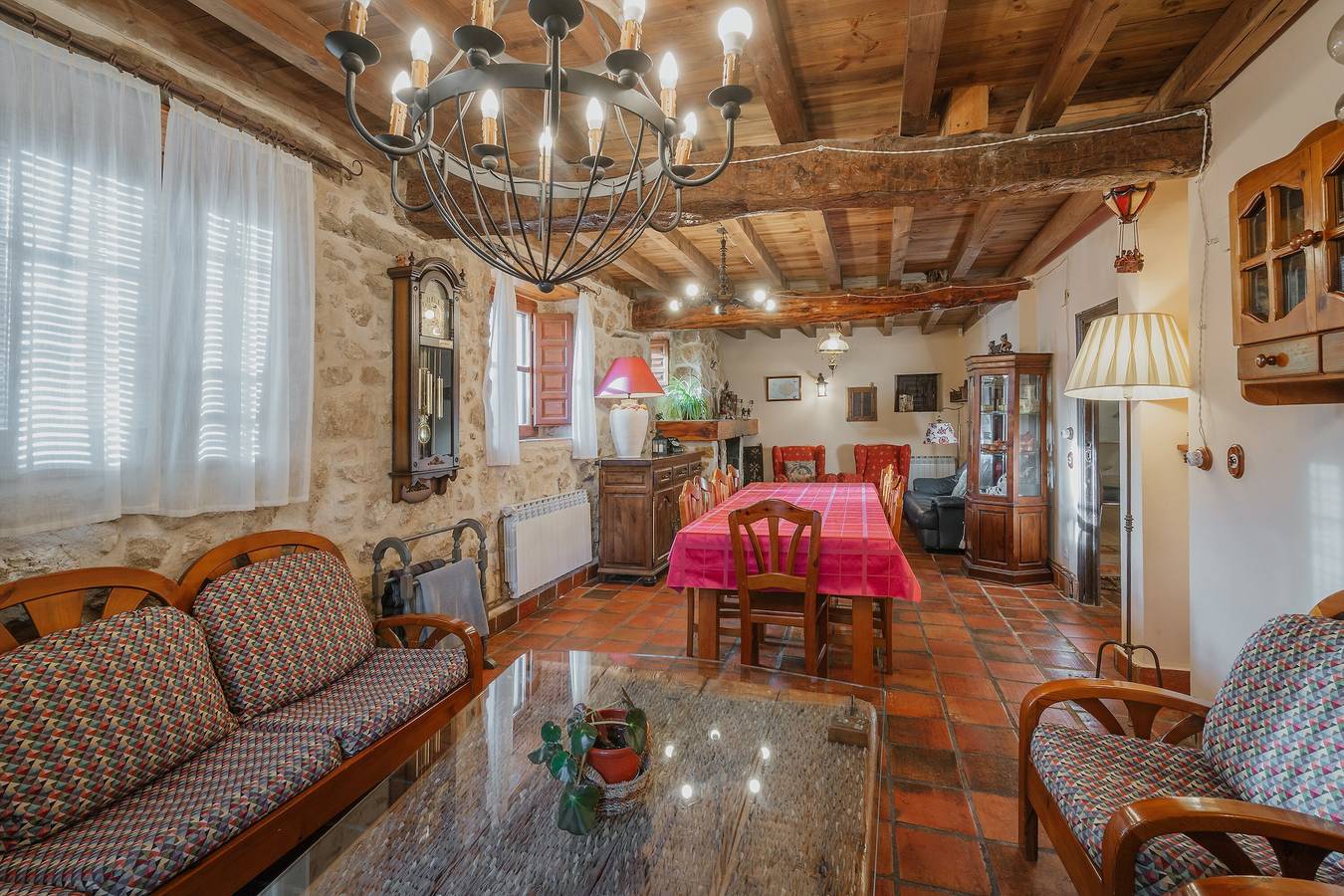 Casa Rural 'El Escondite De Los Duendes' mit Bergblick, privatem Garten und Wlan in Sepúlveda, Segovia Provinz