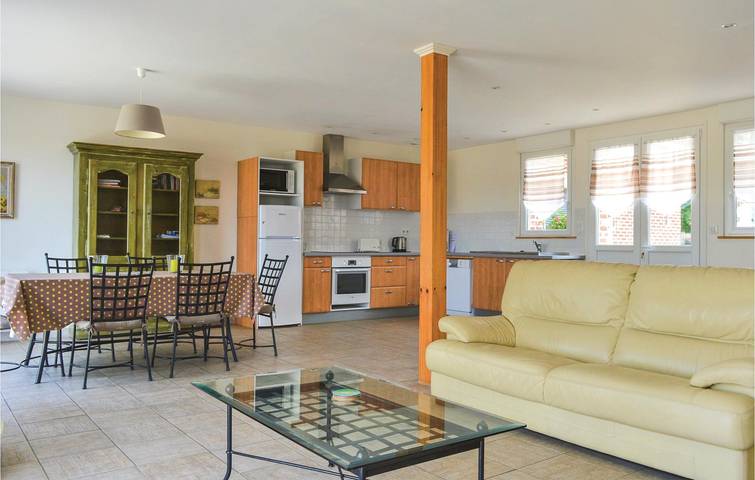 Location de vacances pour 6 personnes, avec jardin à Roisel - 2