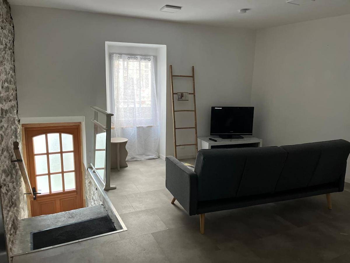 Two-Bedroom House in Royat, Parc naturel régional des Volcans d'Auvergne
