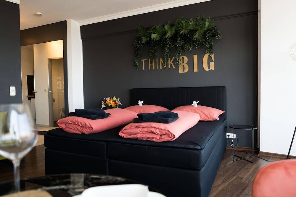 Entire apartment, Frisches Apartment 20. Stock Netflix Zentrum in Augsburg, Bavarian Swabia