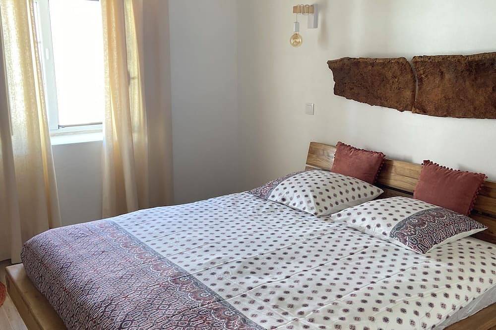 Casa da Oriola Maison Avec Piscine Dans un Petit Village Typique Dalentejo in Portel, Distrito de Évora