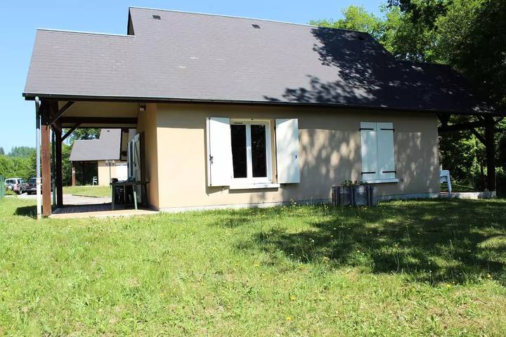 Gîte pour 4 personnes, avec jardin