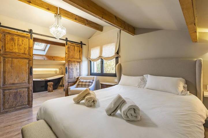 Location de vacances pour 10 personnes, avec jardin à Latour-de-Carol - 4