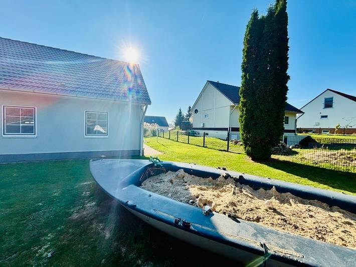 Ferienhaus für 5 Personen, mit Terrasse und Garten in Lütow - 3