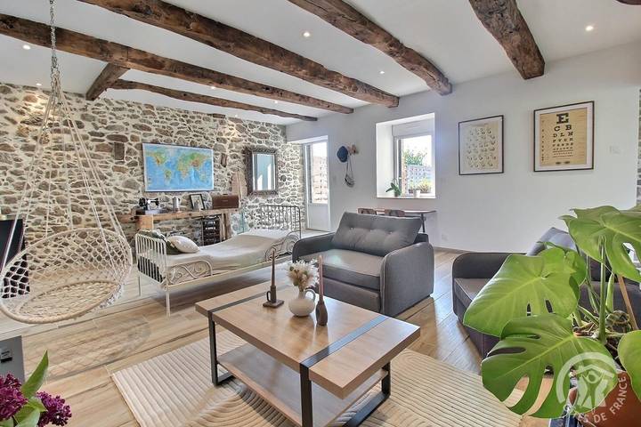 Gîte pour 6 personnes, avec jardin à Pluduno - 2