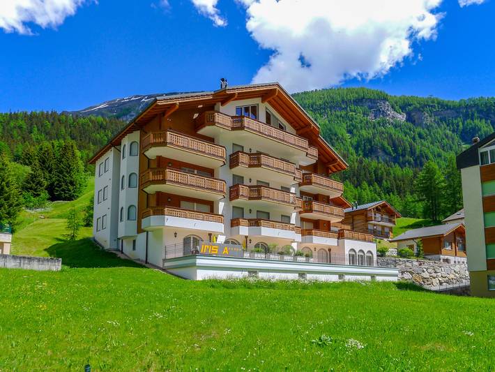 Ferienwohnung für 2 Personen, mit Terrasse und Sauna in Leukerbad