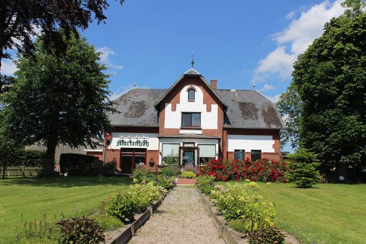 Ferienwohnung für 2 Personen, mit Terrasse und Garten in Welt
