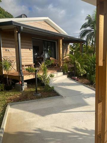 Gîte pour 2 personnes, avec jardin ainsi que vue et piscine dans Bois de Nèfles