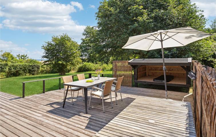Ferienhaus für 6 Personen mit Terrasse in Sejerø
