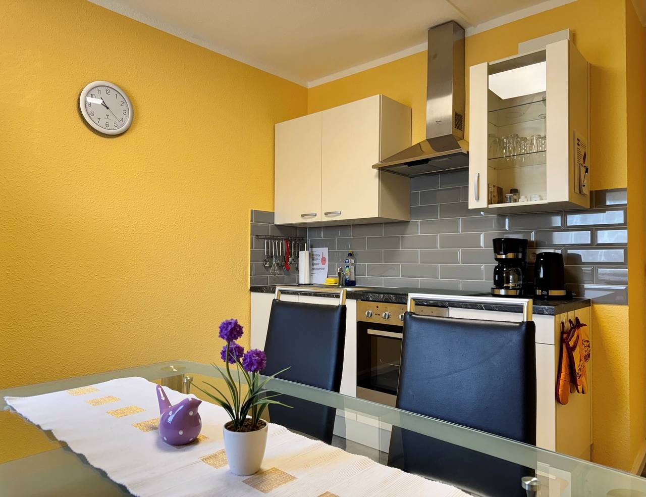 Ganze Ferienwohnung, Ferienwohnung Brüderkirche der Wohnungsgenossenschaft Wag - Fewo 5 Brüderkirche in Altenburg, Ostthüringen