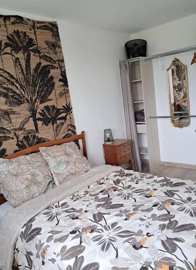 Location de vacances pour 6 personnes, avec vue et jardin à La Croix-Avranchin - 3