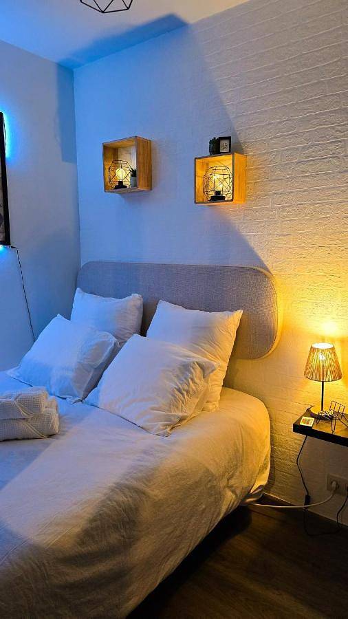 Gîte pour 2 personnes, avec vue et terrasse dans Membre - 2