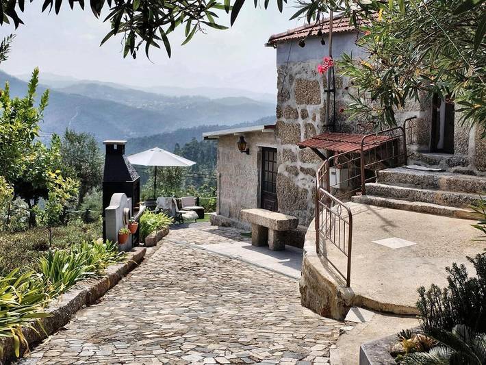 Casa de férias para 6 pessoas, com Terraço e Jardim e ainda Vista em Castelo de Paiva