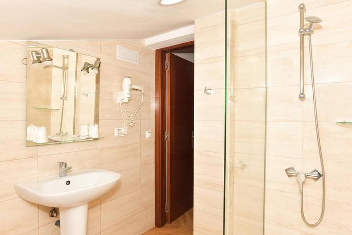 Hôtel pour 2 personnes, avec terrasse, animaux acceptés dans Finisterre - 3