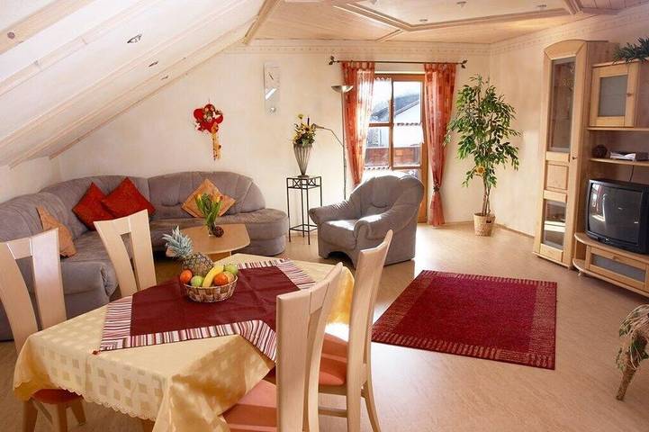 Ferienwohnung für 4 Personen, mit Garten
