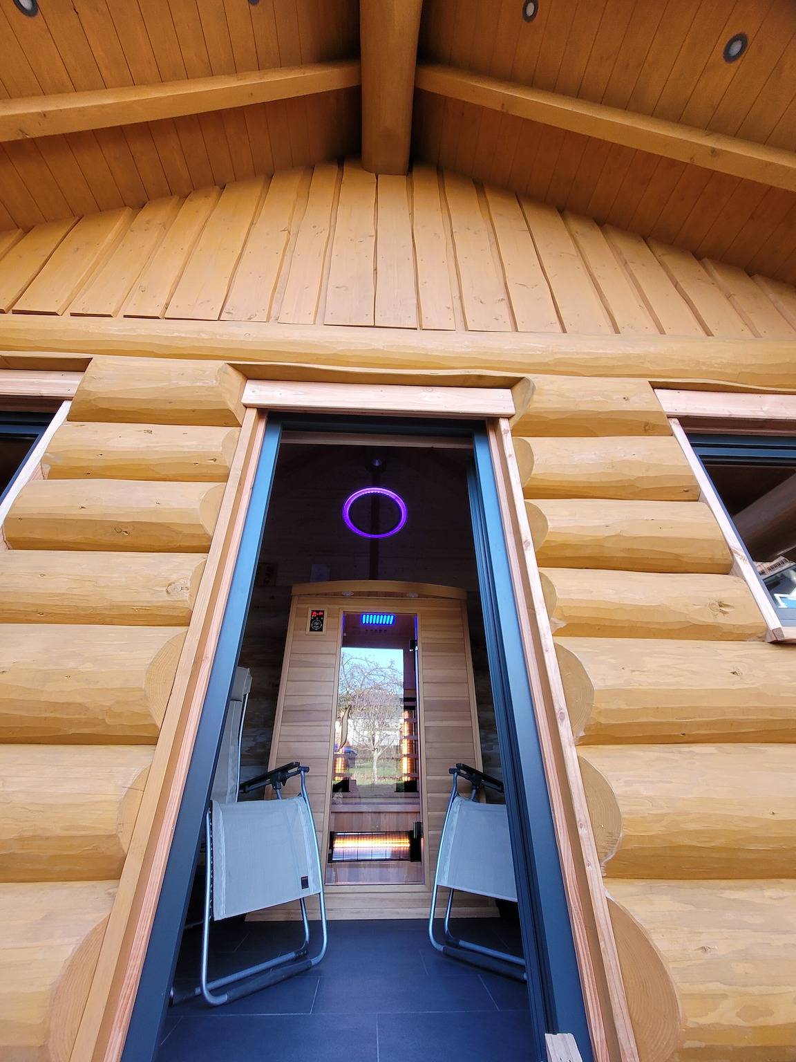 Ganze Wohnung, Carpe Diem Wellness Ferienwohnung in Illingen, Saarland