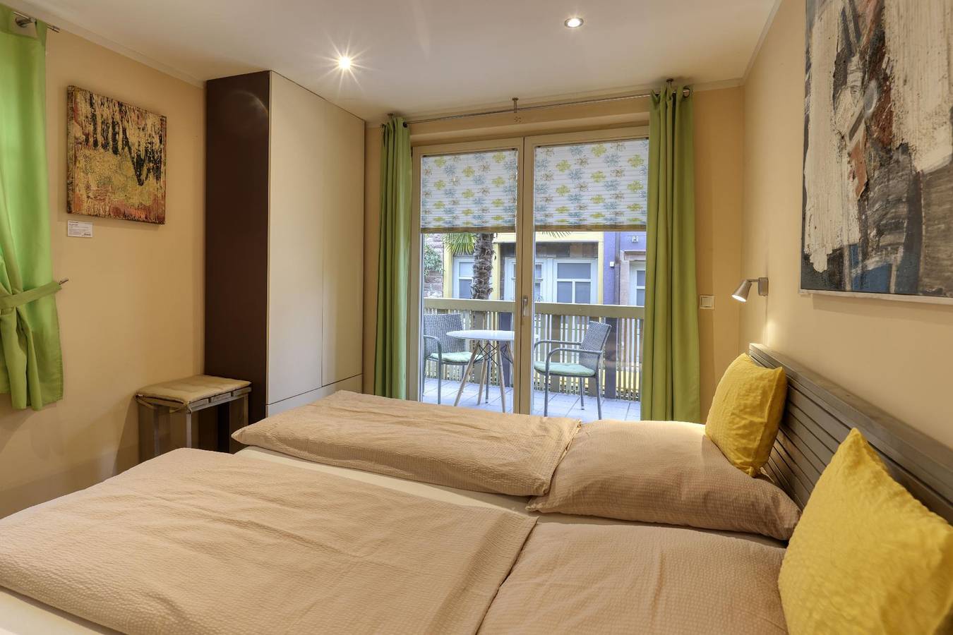 Ganze Ferienwohnung, Wohnung in Marktheidenfeld mit Großem Balkon in Marktheidenfeld, Spessart-Mainland