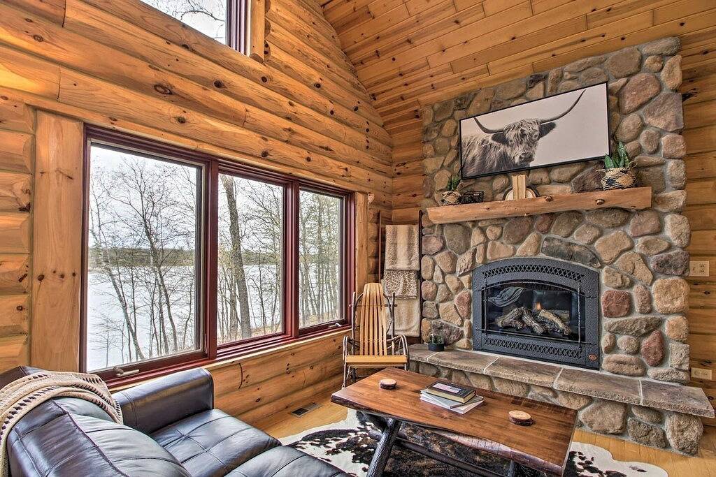 Summer oasis w/New Hot Tub overlooking Fawn Lake with private beach, Sups/Kayaks in Crosslake, Crow Wing County