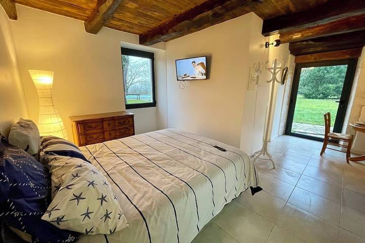 Gîte pour 2 personnes, avec piscine et jardin dans Castelnau-Montratier-Sainte-Alauzie - 3
