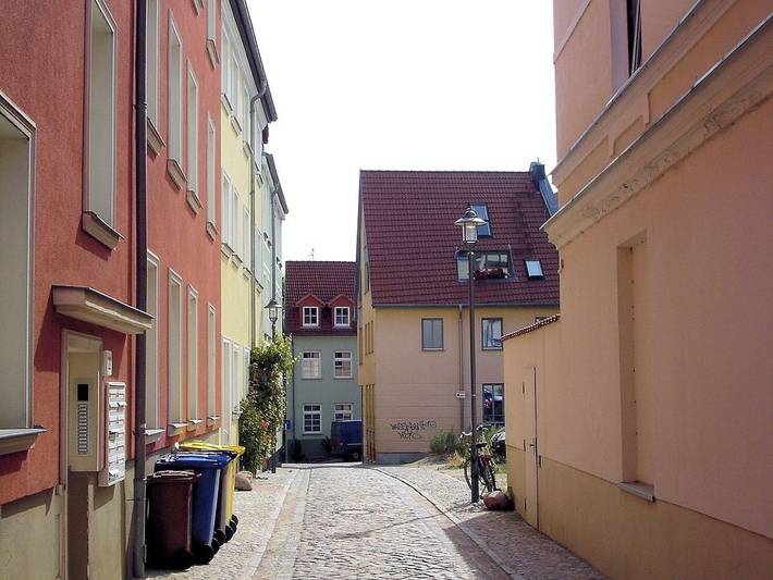 Ferienwohnung für 7 Personen, mit Terrasse und Garten in Hanse Sail