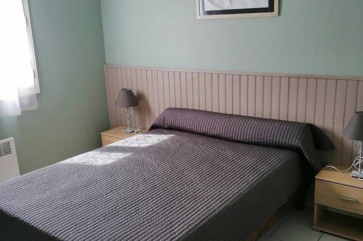 Gîte pour 5 personnes, avec jardin et piscine à Thonac - 2