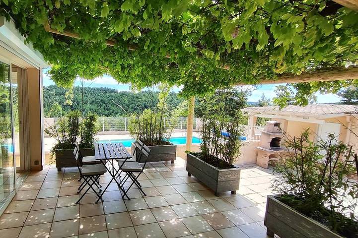 Maison de vacances pour 11 personnes, avec jardin, animaux acceptés