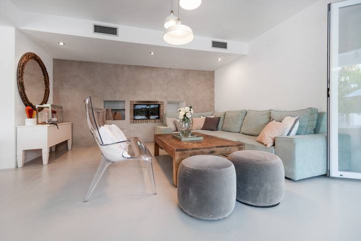Villa « Amarantos » : vue sur la montagne, Wi-Fi et climatisation in Santa Eulària des Riu, Côte d’Ibiza