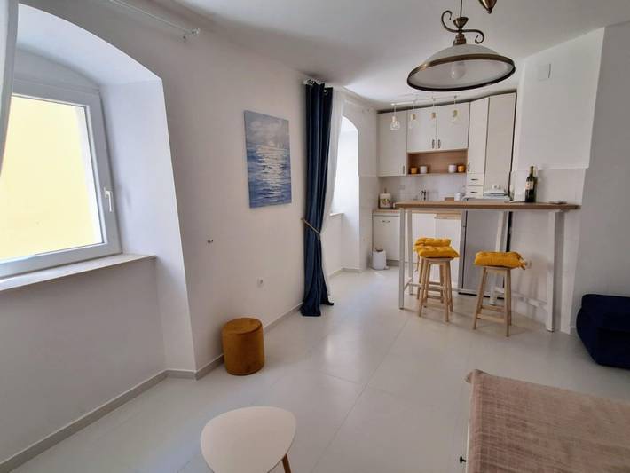 Apartament wakacyjny dla 4 osób w Senj