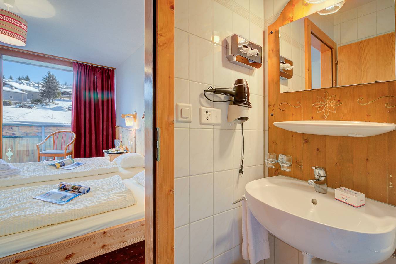 Hotel Relais Alpin Twin Room & Balcony2 in Les Mosses, Ormont-Dessous